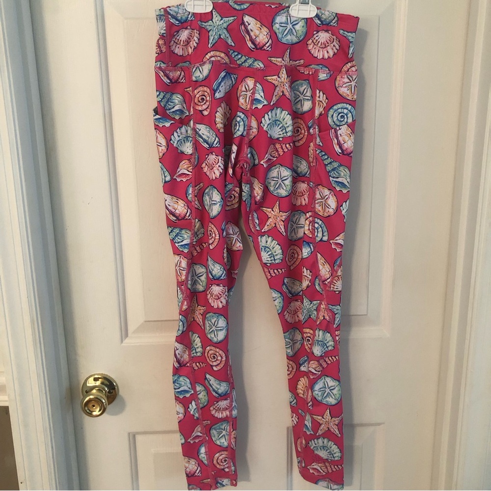 Simply Southern Pink Seashell Leggings Size M